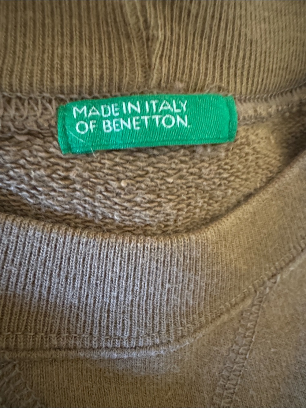 Two United Colors of Benetton Red and tan Crewneck Sweatshirt with Chest Logo - Picture 11 of 11